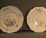 Две тарелки для второго, фарфор Т-ва М.С. Кузнецова. Цветочный узор. Конец 19 века.