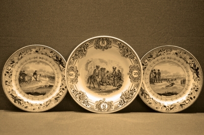 Настенные тарелки посвященные битвам Наполеона. Мануфактура Boch, Бельгия.