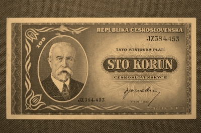 100 крон 1945 г. Чехословакия,Национальный банк Чехословакии