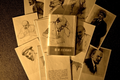 Набор открыток "В.И.Ленин" (комплект из 12 шт.), 1967 год. Художник Васильев П.