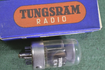  Радиолампа Tungsram radio EM71. Лампа новая. Тунгсрам EM 71. Венгрия.