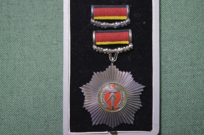 Орден «За заслуги перед Отечеством» . Серебро, 2-я степень. Полный комплект. ГДР.
