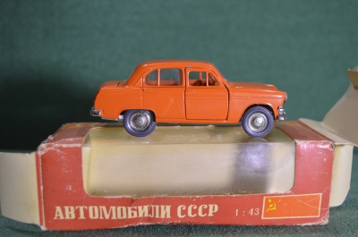 Машинка Москвич 403, Модель А7. Автомобили СССР, Novoexport, коробка. 1970-е годы. 