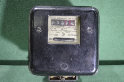 Электросчетчик, счетчик однофазного тока тип Б2. Карболит. Винтаж, СССР.