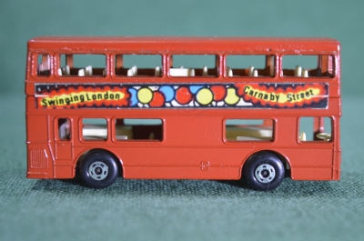 Машинка коллекционная Matchbox "Автобус Londoner". 1972 год. Великобритания.