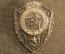 Знак, значок "отличник советской армии". Легкий металл. СССР.