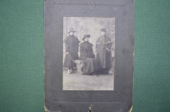 Фотография старинная "Три дамы в шляпках". Начало XX века. 