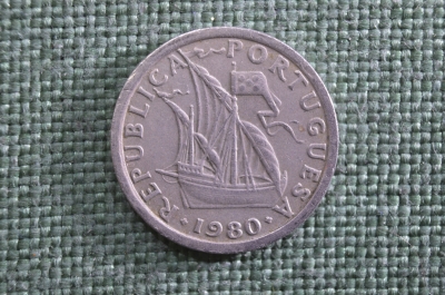 2,5 эскудо, Португалия. Корабль. 2,5 escudo, Republica Portuguesa. 1980 год.