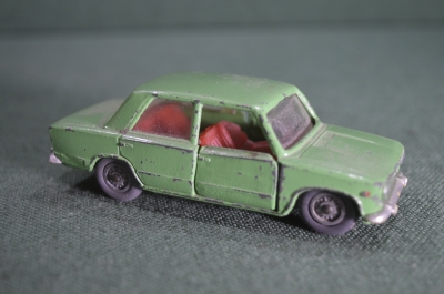 Автомобиль ВАЗ 2101, МГ 085-01-3480. 1:43, зеленая. Игрушка СССР.