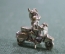 Фигурка, миниатюрная статуэтка "Заяц, кролик на мотороллере, мотоциклист". Серебро.