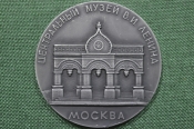 Настольная медаль 