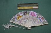 Веер дамский. Роспись. Кость. В футляре. Старый Китай. 1950-е годы. Веер дамский. Роспись. Кость. В футляре. Старый Китай. 1950-е годы.