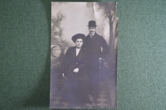 Старинное фото "Мужчина в котелке с женой", супруги Слёдкины . Царская Россия.