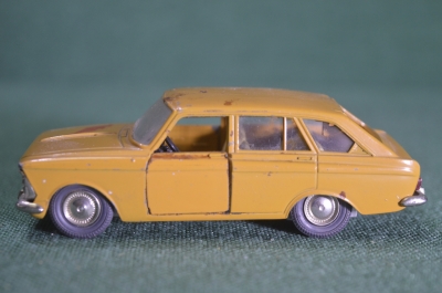 Модель А12 автомобиль ИЖ КОМБИ-1500, Авто, машинка, масштаб 1:43. Оранжевый. Сделано в СССР.