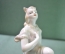 Фарфоровая фигурка, статуэтка "Девушка - балерина, кошка", #2. Фарфор. ДФЗ, Вербилки, СССР.