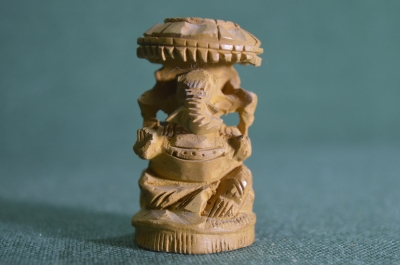 Деревянный сувенир "Ганеша". Индуизм. Дерево, ручная работа.