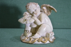 Фигурка, статуэтка "Спящий ангел, уснувший на грибе ангелок". Пластик. Европа.