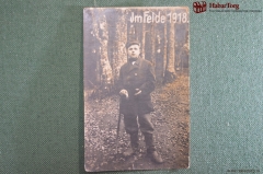Фотография военного с тростью, на прогулке в парке. Jm Felde. Первая мировая война 1918 гг.