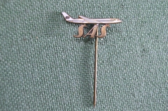Знак значок "Самолет SAS Скандинавские авиалинии". Тяж. металл, горячая эмаль. 1950-1960 годы