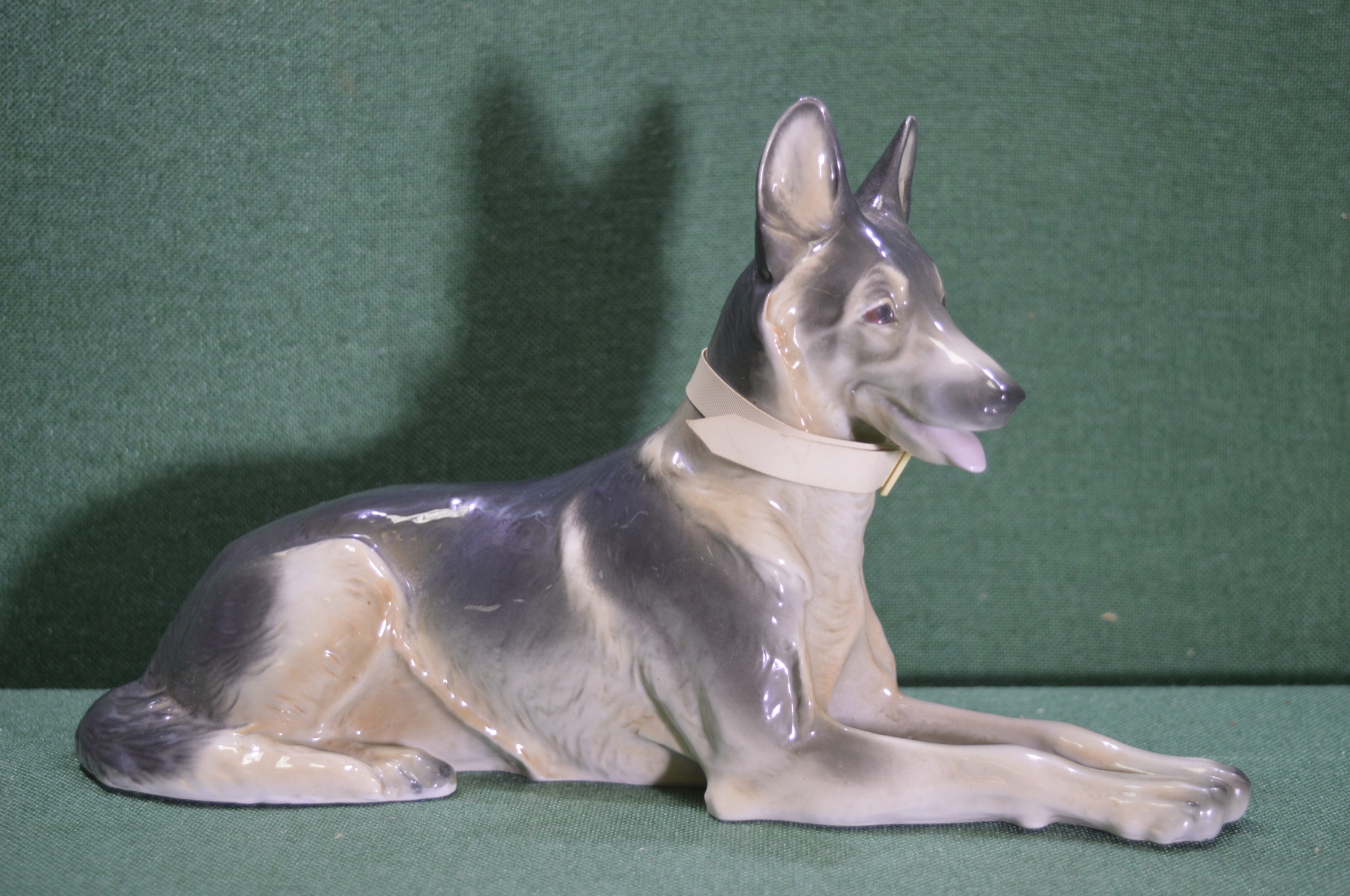 Купить Статуэтка, фигурка "Немецкая овчарка". Фарфор, Германия ...