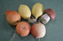Елочные игрушки из пенопласта, большие "Овощи, фрукты, грибы" (Набор, 6 штук). Пенопласт, СССР.
