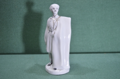 Статуэтка, фигурка фарфоровая "Кавказский мужчина, кавказец, горец". Фарфор.