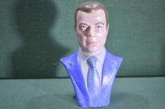 Бюст "Дмитрий Анатольевич Медведев". Авторский. Керамика. Роспись. Россия. #U