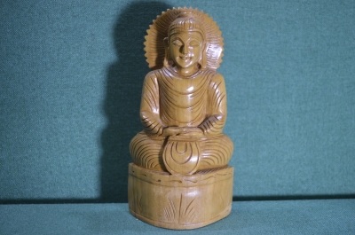 Статуэтка деревянная "Сидящий Будда". Буддизм. Дерево, ручная работа.