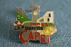 Знак, значок "Пиццерия Капри, Италия". Capri, Lapiazzetta, Italy. Смола, тяжелый металл, цанга.