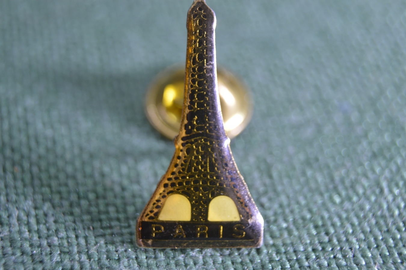 Купить Знак, значок "Эйфелева башня, Париж, Франция". Paris, France ...