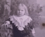 Старинная фотография "Девочка с кружевным платком", кабинетная. Ревель, Эстония. Hallikas, Reval. 