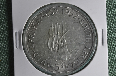 Монета 5 шиллингов 1952 года. Серебро. Корабль. Парусник. Флот. Южная Африка.