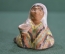 Фигурка, статуэтка керамическая "Восточная женщина с пиалой". Глина, обливная керамика.