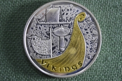 Монета 10 динеров "Викинги, Корабль Драккар". Vikings Principat d' Andorra. Андорра. Серебро 2008 г.