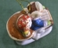 Игрушка елочная "На санях с ветерком". Керамика, майолика, ручная роспись. 