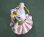 Игрушка елочная "Мышка в юбочке на подставке". Керамика, майолика, ручная роспись. 
