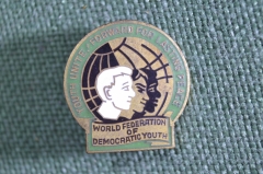 Знак, значок "Всемирная федерация демократической молодежи". World Federation of democratic youth. 