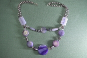 Бусы массивные с полированными фиолетовыми камнями. 52 см. Природный камень. Винтаж.