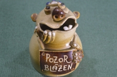 Колокольчик керамический, фигурка "Pozor Blazen". Керамика. Чехословакия.