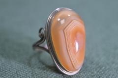 Кольцо, колечко. Агат, овальный оранжевый камень. Винтаж.