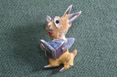 Значок детский "Ученый Кролик с книгой". Металл. 