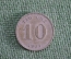 Монета 10 эре оре 1907 года. Серебро. Год - тип. Швеция.