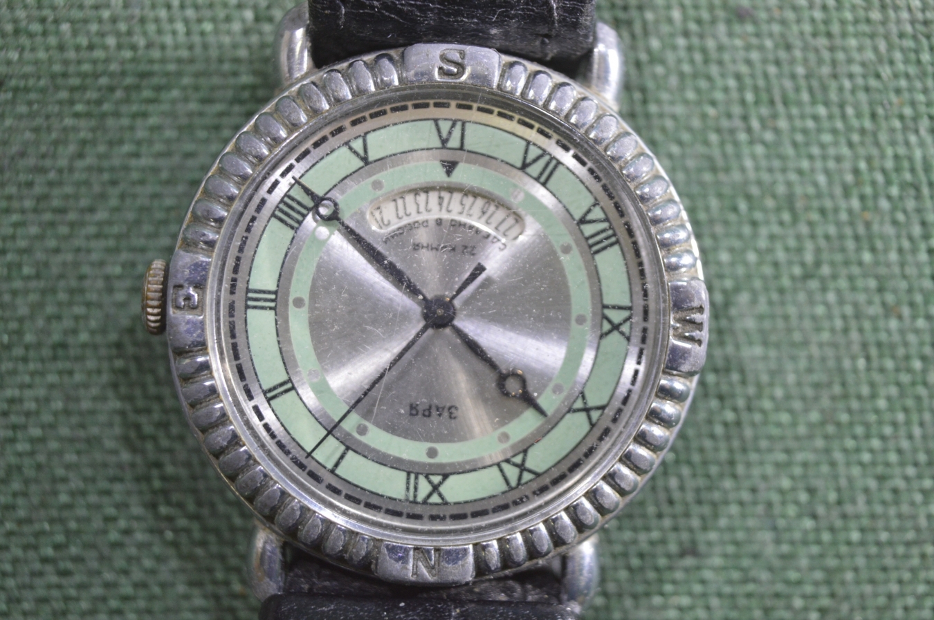 Купить Часы наручные "Заря". Механика, 22 камня. Календарь. Россия ...