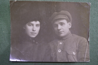 Фотография старинная "Парочка, 1920 год". #S3