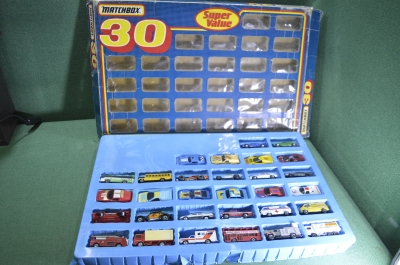 Машинка Matchbox Матчбокс. Набор 30 штук в оригинальной коробке. Китай. 1970е-1980е. 