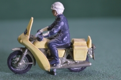 Игрушка мотоцикл мотоциклист "Police Полиция". Britains. Великобритания. 1970е.