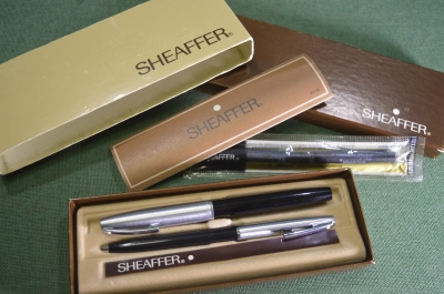 Ручки, набор. Шариковая и чернильная. Sheaffer. США. Коробка, запасной картридж.