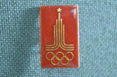 Знак, значок "Олимпиада в Москве 1980 года". Красный фон. СССР.