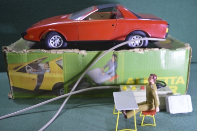 Игрушка машинка "Alfetta Spider Альфа Ромео". Piko. Гонщик. Коробка. ГДР. Германия. #G1