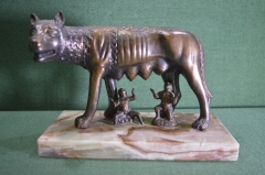 Статуэтка металлическая "Капитолийская волчица, Ромул Рем". Легенда, основание Рима. Металл камень